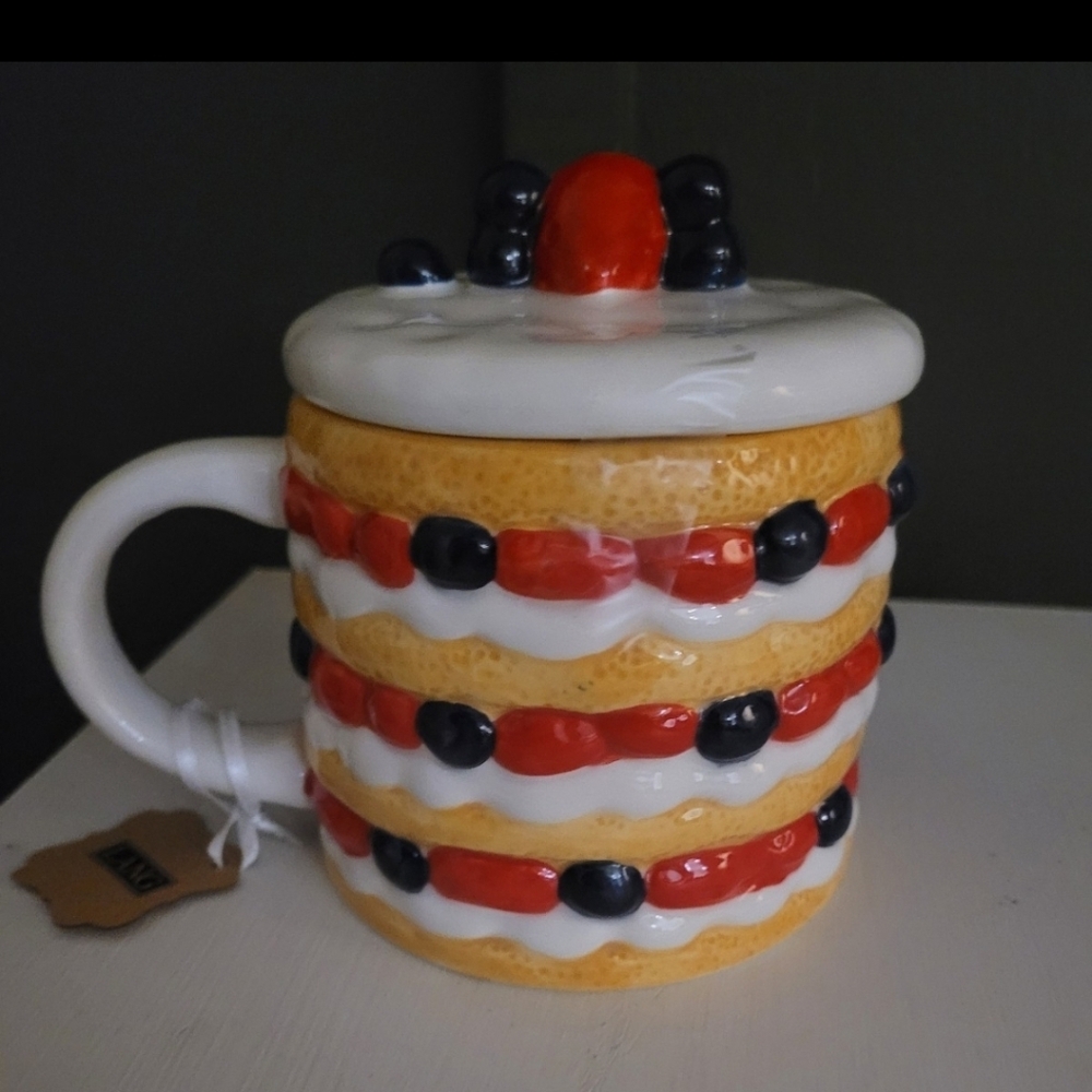 New Blueberry / Stawberry Shortcake Dessert Mug Storage Bow W/ Lid Kitchen